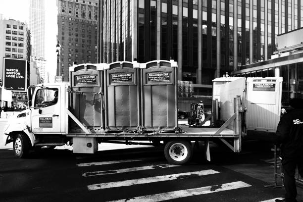 Affordable portable toilet rental in Minonk, IL